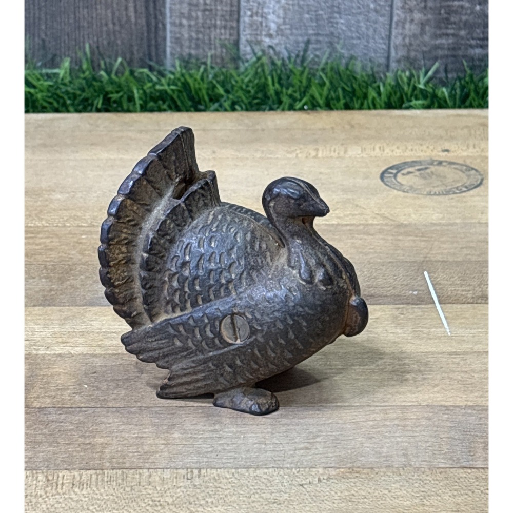 Antique Early 1900s A.C. Williams Small Cast Iron Turkey Still Penny Bank